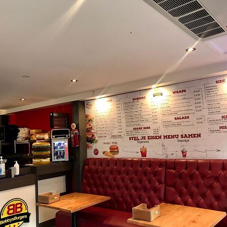 Room Mate Hostel Amsterdam Ζάανταμ Εξωτερικό φωτογραφία